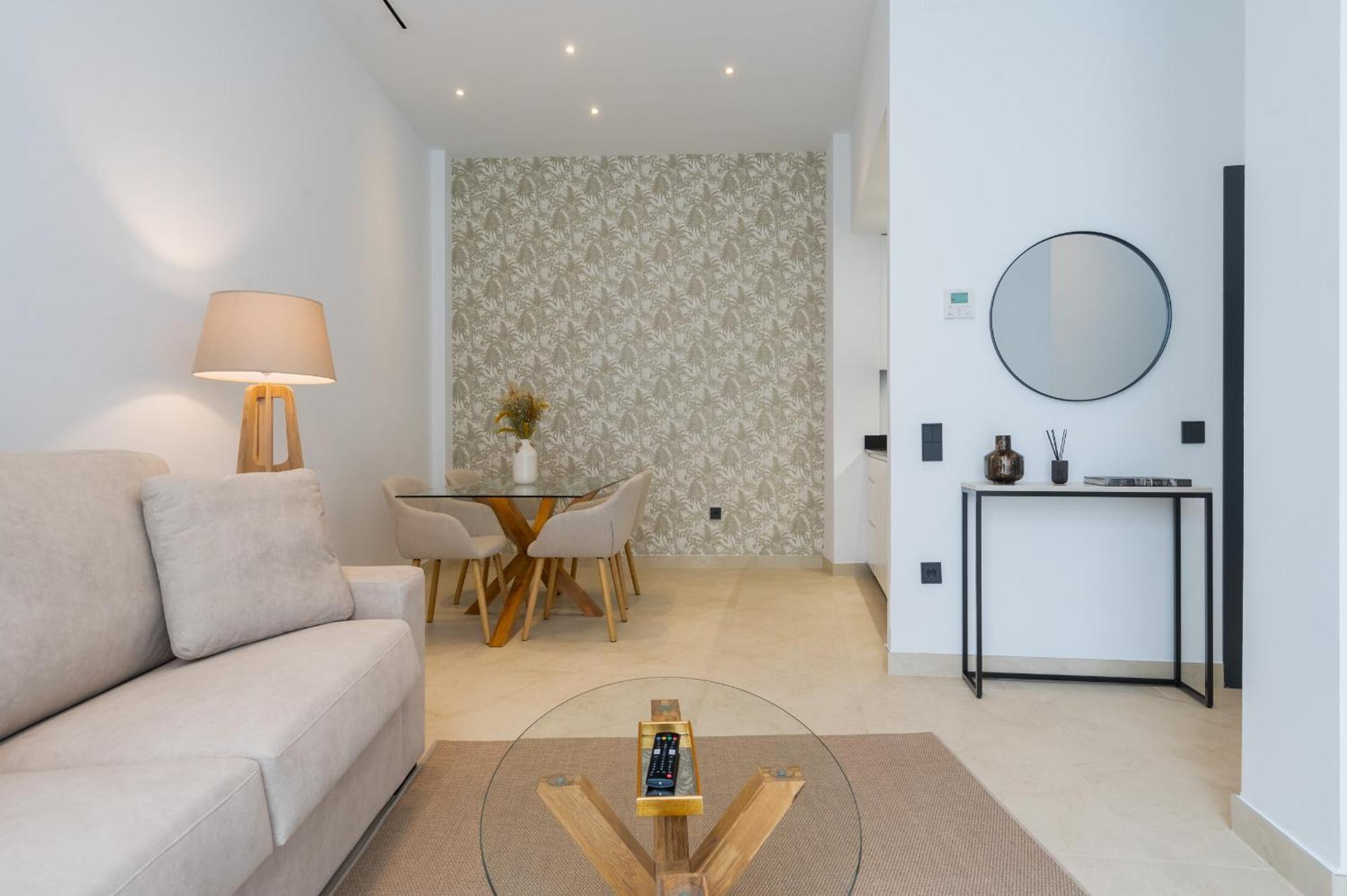 New Design Apartment - Private Patio - Gallos 2 เซบีญา ภายนอก รูปภาพ
